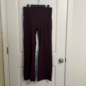 Women's Straight Leg Pants in Purple